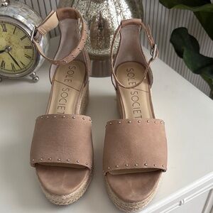 Sole Society Beige Espadrille Sandals